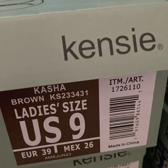 Kensie Ladies lace front , side zipper boots - Picture 5 of 5